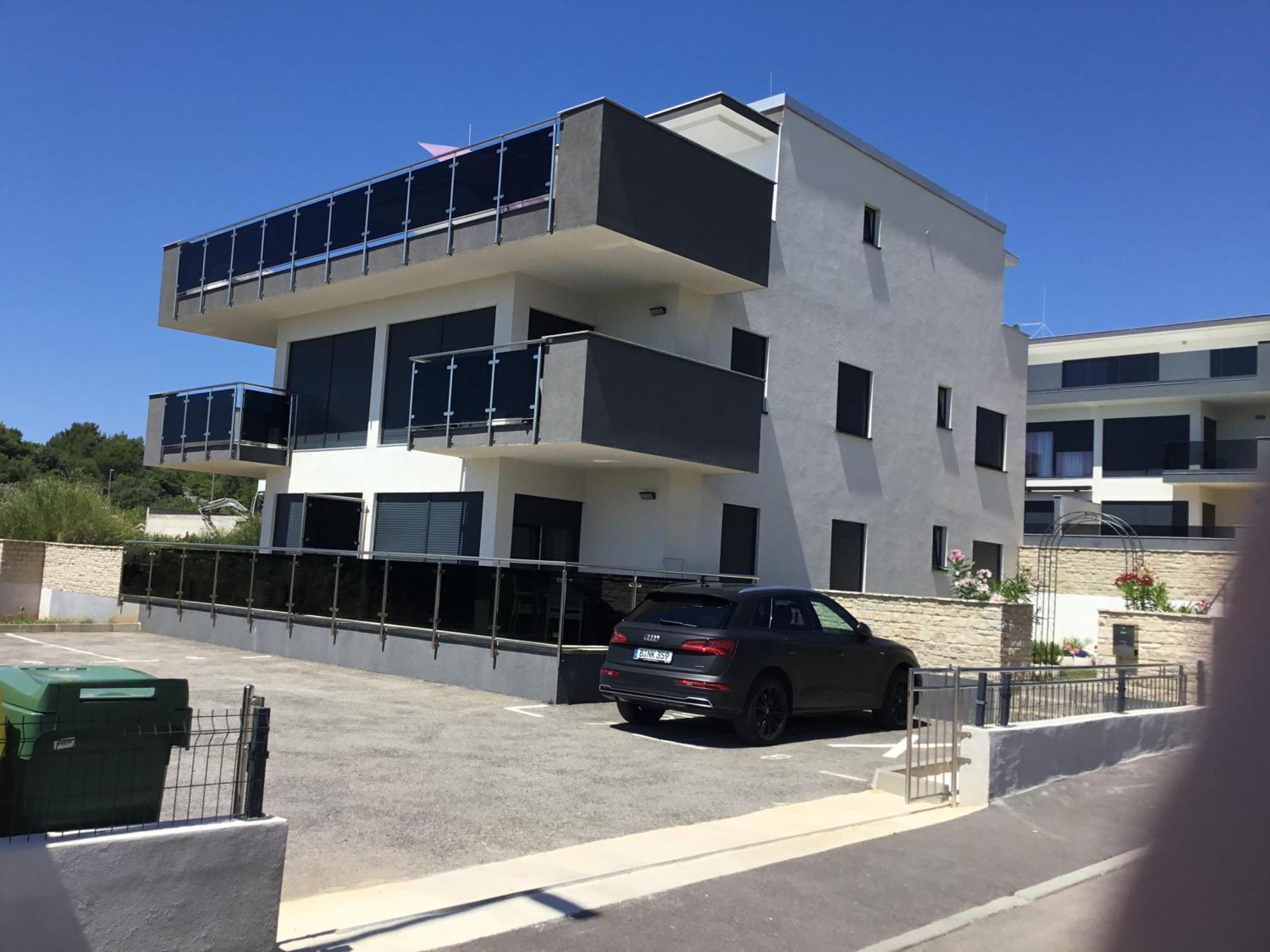 Black&White 1 Krk Town Exterior photo